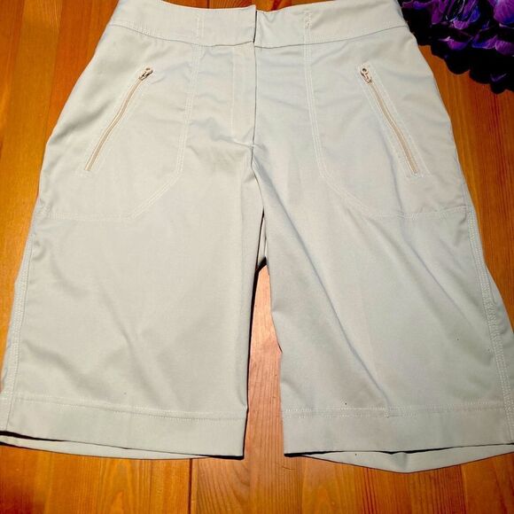 Tail Cream Colored Golf/athletic Shorts - Picture 1 of 10